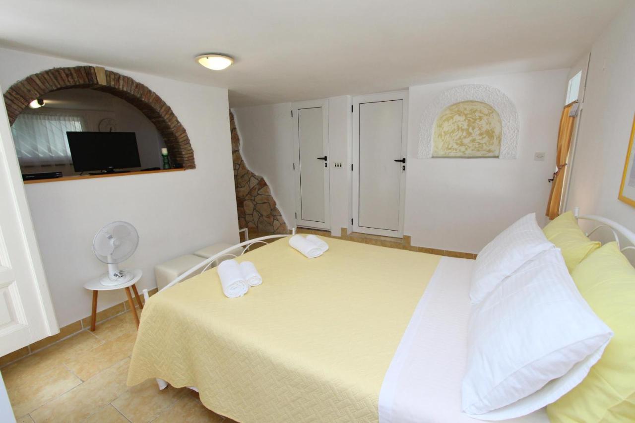 Apartments Knezovic Rovinj Dış mekan fotoğraf