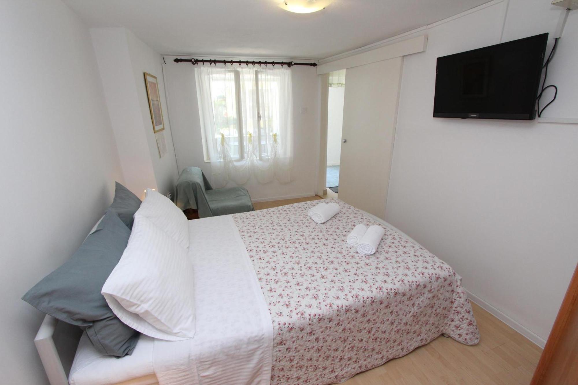 Apartments Knezovic Rovinj Oda fotoğraf